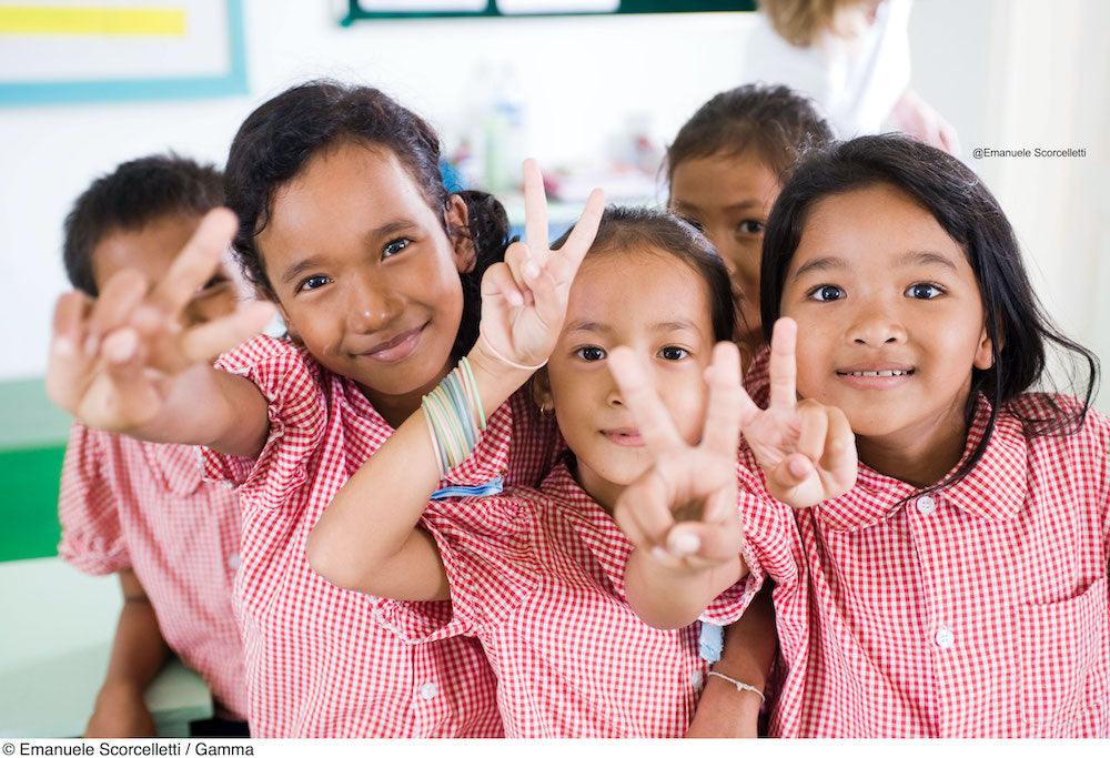 baskets-solidaires-association-toutes-a-l-ecole - Mood Walk